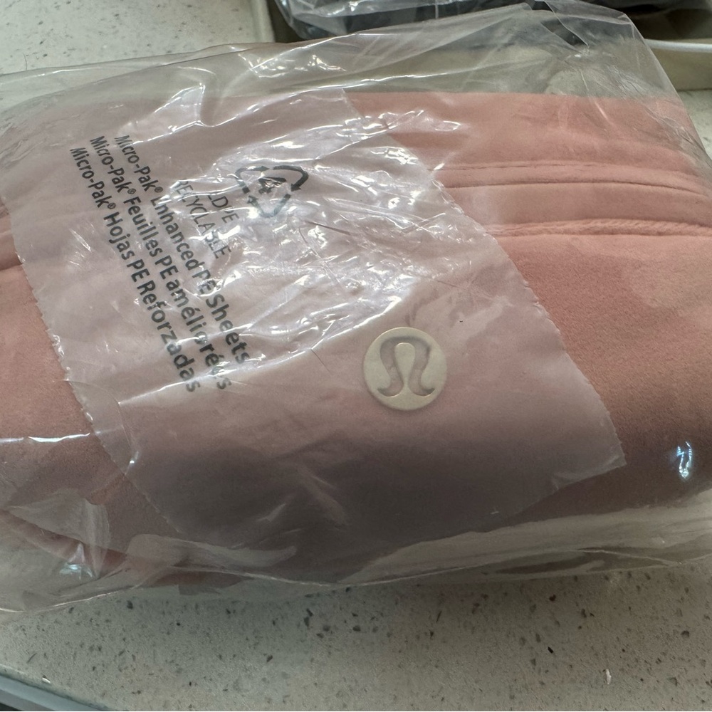 NWT lululemon Pink Pastel Mini Velour Pouch - Picture 5 of 5
